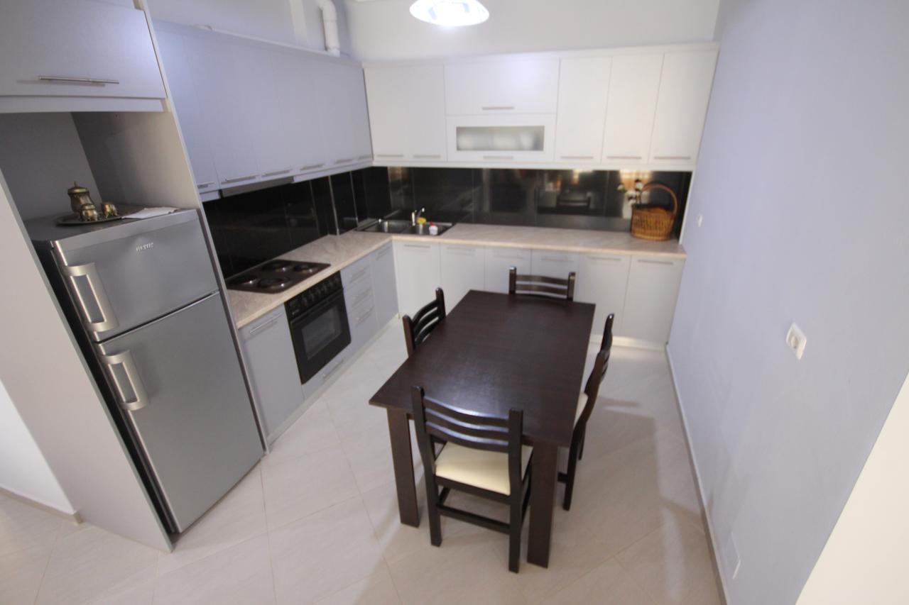 Ideal Holiday Apartments ซารานเดอ ภายนอก รูปภาพ