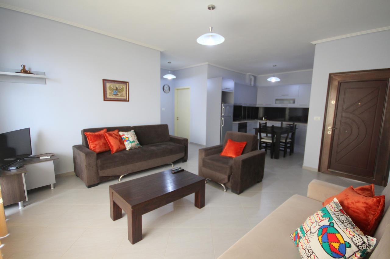 Ideal Holiday Apartments ซารานเดอ ภายนอก รูปภาพ