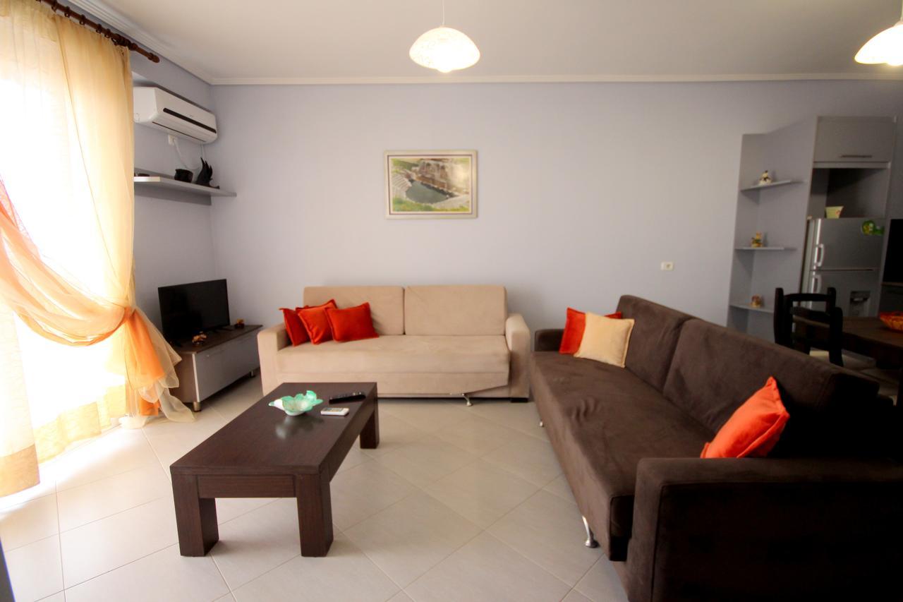Ideal Holiday Apartments ซารานเดอ ภายนอก รูปภาพ