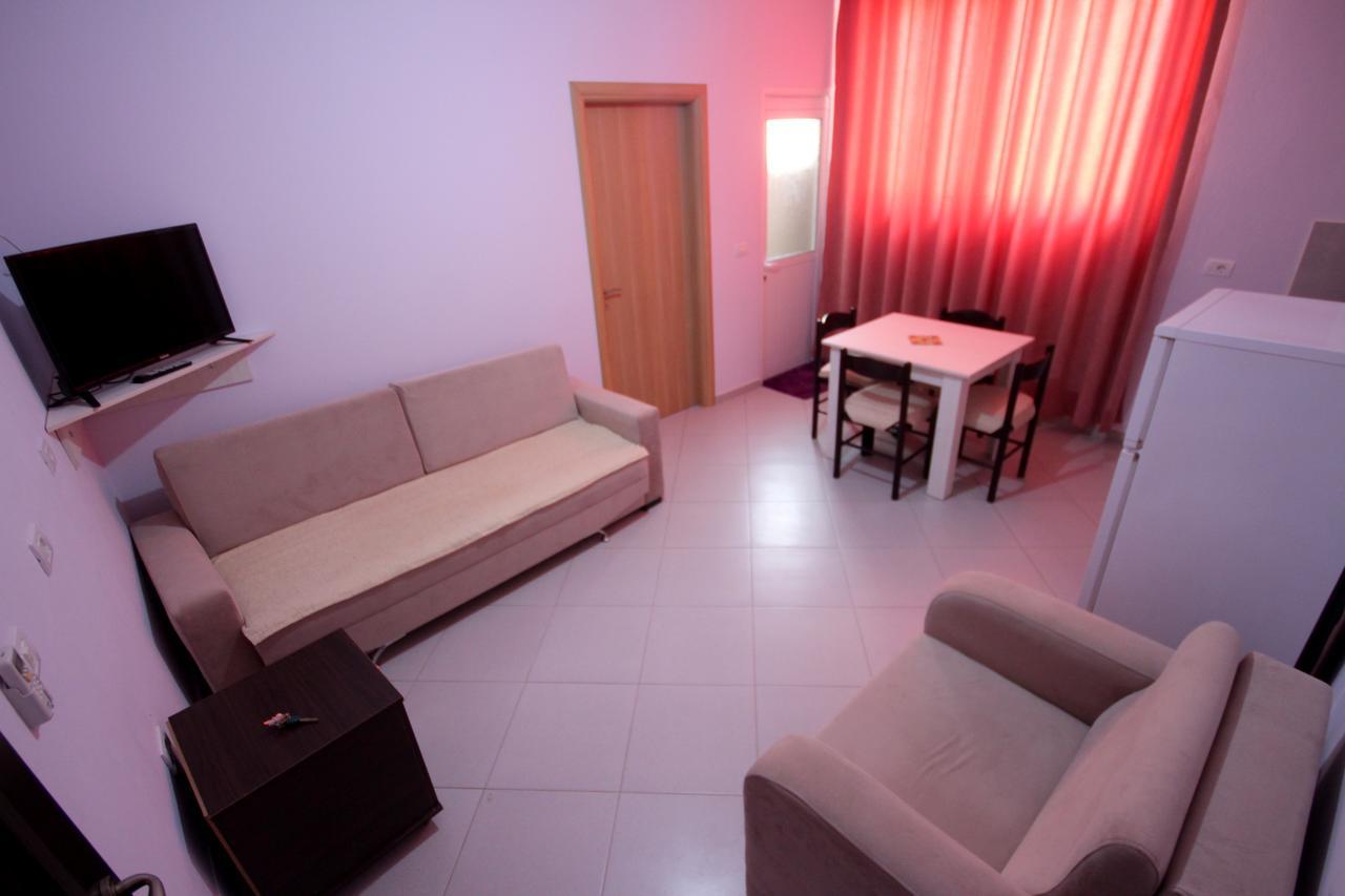 Ideal Holiday Apartments ซารานเดอ ภายนอก รูปภาพ